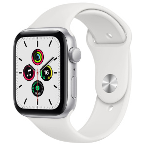 часы apple watch se 44 мм корпус из алюминия серебристого цвета, спортивный ремешок белого цвета